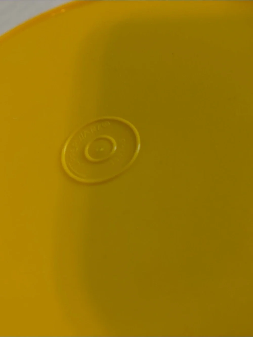 Vintage Yellow Tupperware Seal 'n Serve